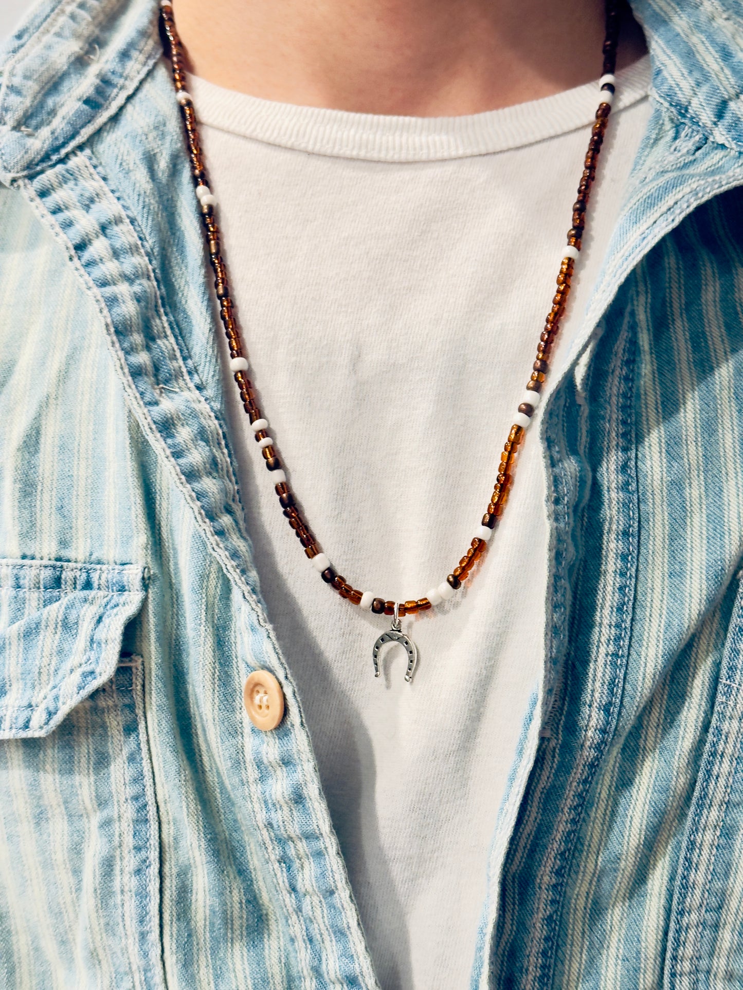 Men's Horseshoe Brown & White Beaded Necklace