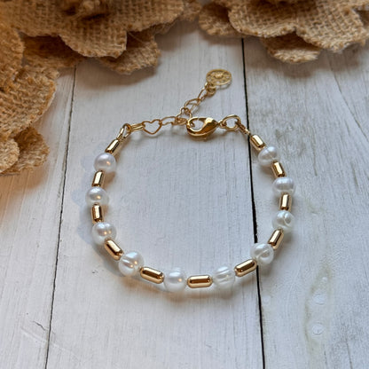 Adjustable Elegant Pearl Bracelet